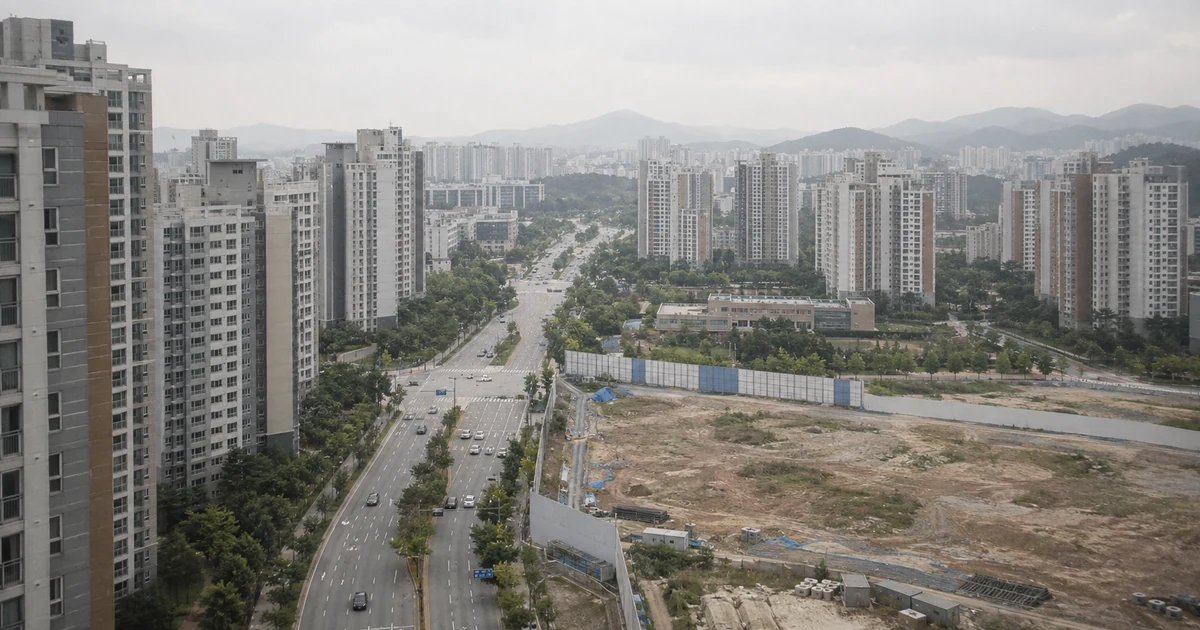 경기 아파트 엘리베이터 광고, 물량은 신도시에 있습니다 표지 이미지